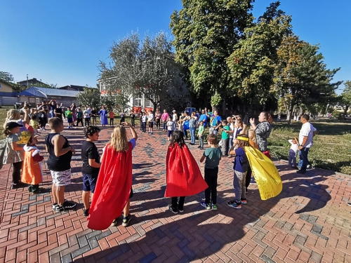sarbatoarea curajului waldorf ilios bucuresti